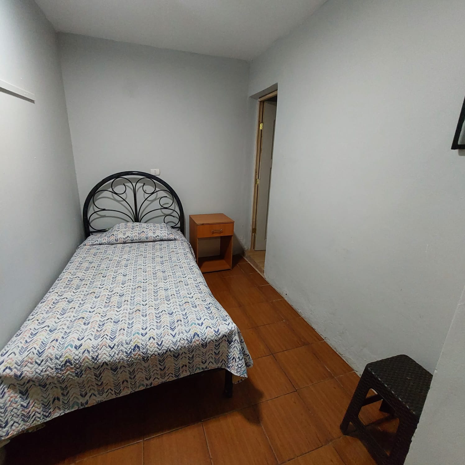 Otra habitación individual con baño privado